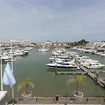 Marina Pearl - View To Marina 公寓 维拉摩拉