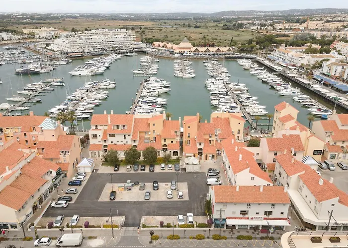 Marina Pearl - View To Marina Apartamento